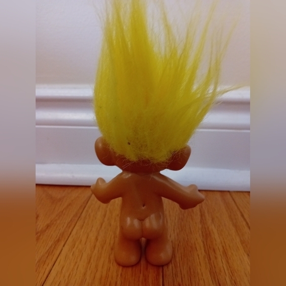Vintage Russ 4" Forest Troll Doll Nude W/ Very Good Condition Yellow Hair - Picture 5 of 10